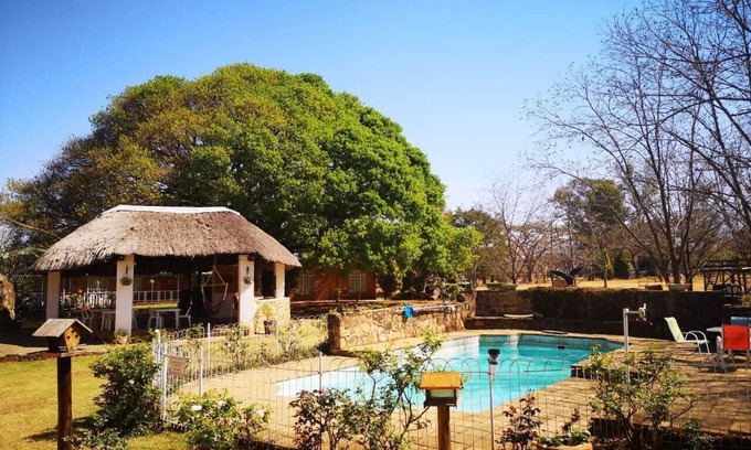 Geluksburg Casa | The Homestead Guest House and S-Catering
