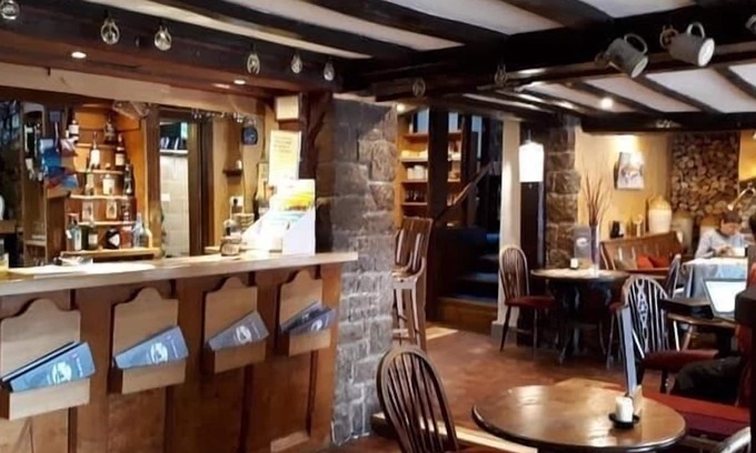 Bideford Hotel | The Hoops Inn