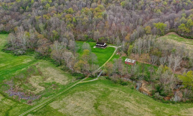 McArthur Otro | The House at Elkridge Pines + Modern Farmhouse on 30 Private Acres