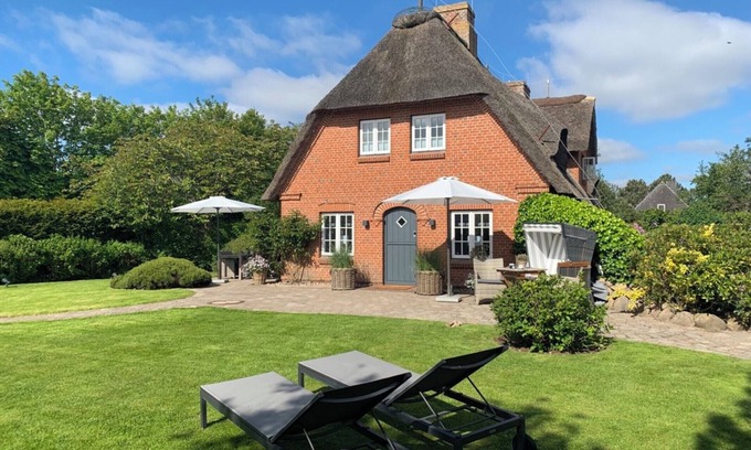 Großmorsum Casa | The house "Auszeit" in Morsum - a real gem for your vacation!