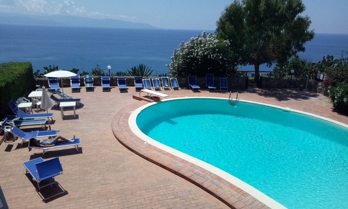 Milazzo Apartamento | The House in Paradise