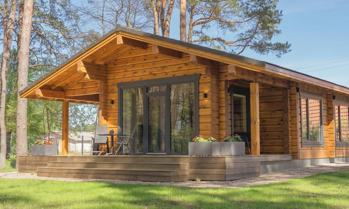 Klykiai Casa | The house is located in a quiet area, surrounded by forest pines.