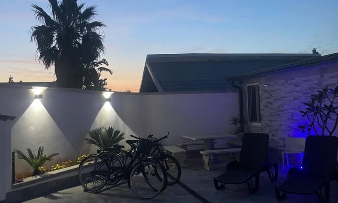 Isola delle Femmine Casa | THE HOUSE OF THE FAIRY- Marine Protected Area Deluxe Room 3