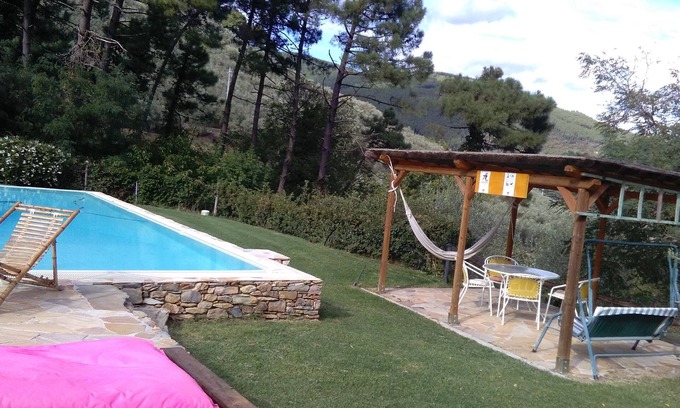 Buti Casa | La casa de los recuerdos: casa de campo con piscina, campo de olivos, viñedos y frutales