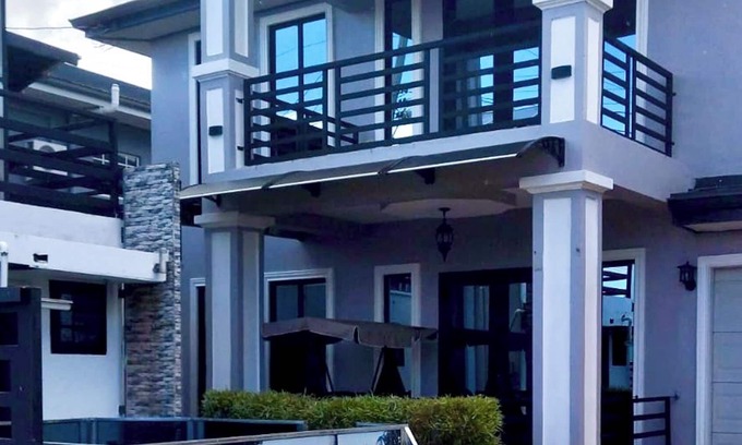 Claxton Bay Casa | La Casa de Alabanza 2Bd