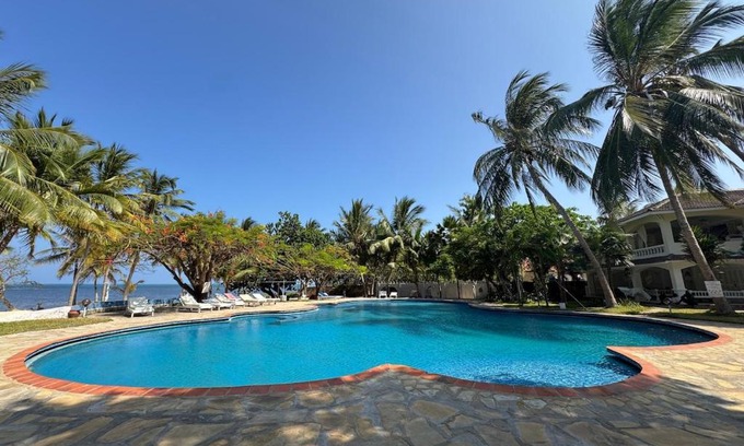 Malindi Marine National Park Villa | The House on The Sand - Malindi