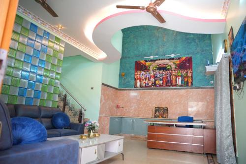 Tirupati Casa | The HR STAY INN TIRUPATI - LUXURY HOMESTAY - NEAR ALIPIRI BUS STAND AND KAPILATEERTHAM - 24 HRS HOT WATER-150 MBPS SPEED FREE WIFI & ALL OTT APPS