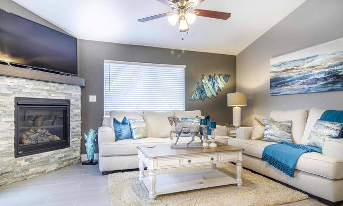 West Colorado Springs Condominio | The "In-Law's" Hideout
