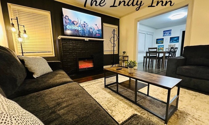 Independence Casa | * The Indy Inn * Summ