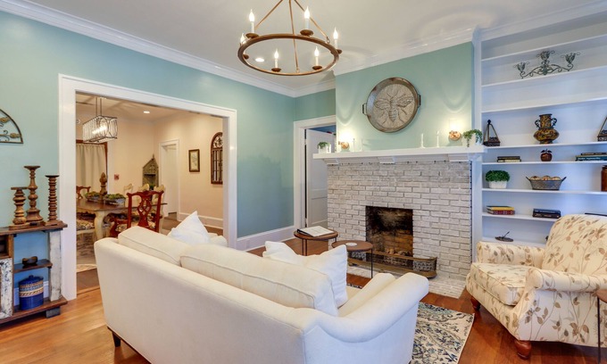 Jackson Casa | 'The Inn on Second' - Jackson Family Home!