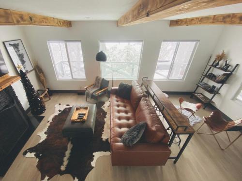 Running Springs Casa | The Inspo Cabin with Stunning View