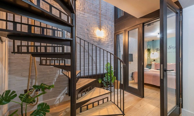 Covent Garden Apartamento | The Insta Playhouse - Covent Garden - by Frankie Says