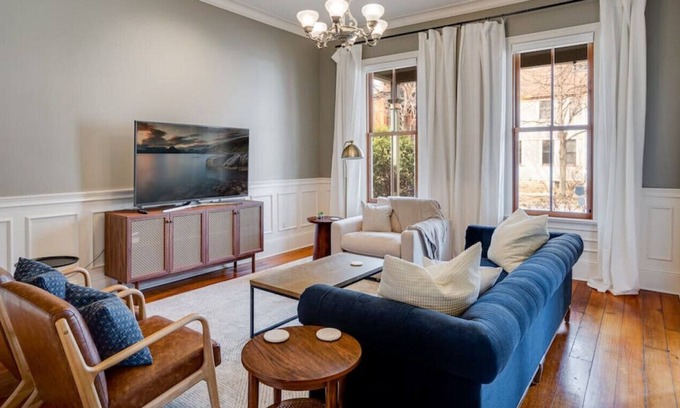 West Seventh Casa | The Irvine - steps to Xcel and everything St. Paul