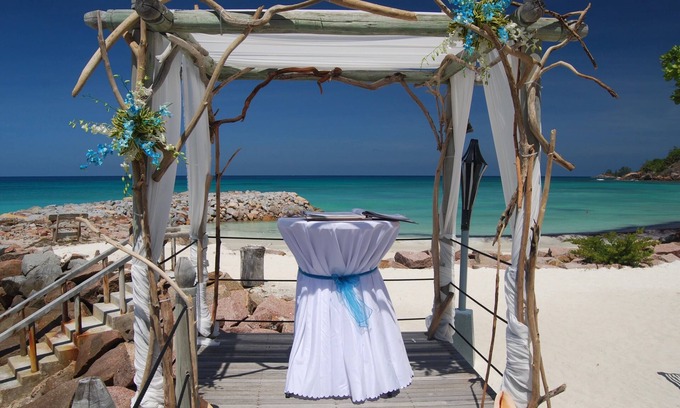Anse Kerlan Casa | The Islander Hotel