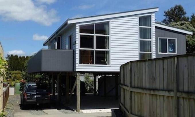 Waihi Beach Cabaña | El Jandal - Waihi Beach Holiday Home