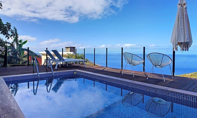 Madeira Island Casa | The Jasmin House - Three Bedroom House, Sleeps 6