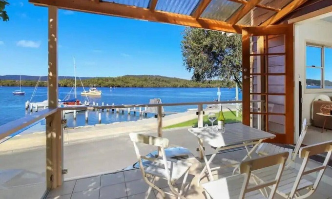 Saratoga Alquiler De Eote | The Jetty Boathouse