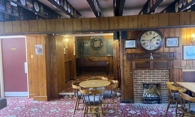 Gravesend Hotel | The Jolly Drayman Pub and Hotel