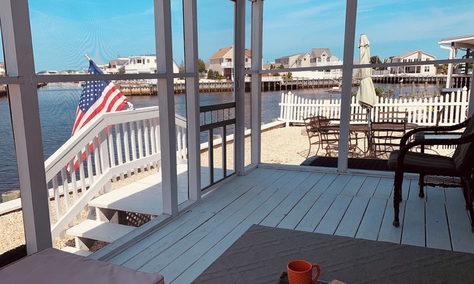 Beach Haven West Casa | The KAS - Lagoon Water Views. AC & WiFi. New outdoor shower