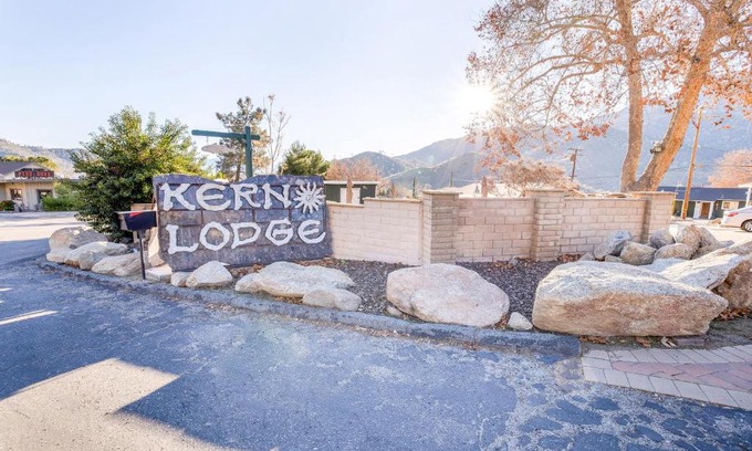 Kernville Cabina | The Kern Lodge