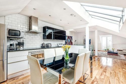 Frognal and Fitzjohns Apartamento | The King of Spades