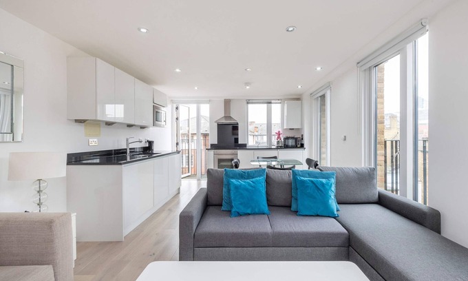Euston Apartamento | The Kings Residence - St Pancras - by Frankie Says