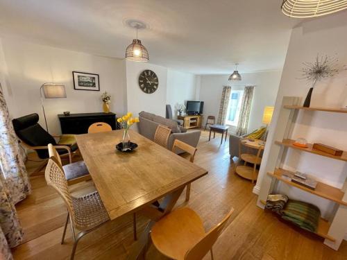 Bridport Apartamento | The Knots-Spacious 3 bedroom apartment in Bridport
