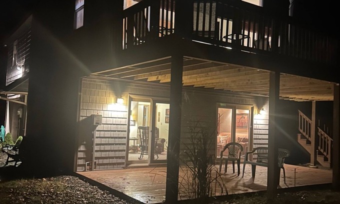 Lake Harmony Estates Casa | The Knotty Pines Charming 3-bedroom house with AC and WiFi in Lake Harmony