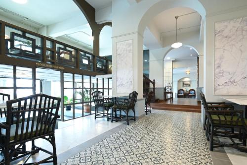 China Town Hotel | The Krungkasem Srikrung Hotel