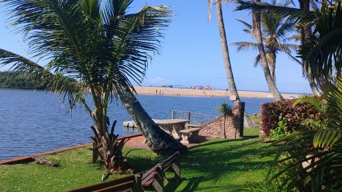 Zinkwazi Beach Apartamento | The Lagoon Flat, 53 Nkwazi Drive