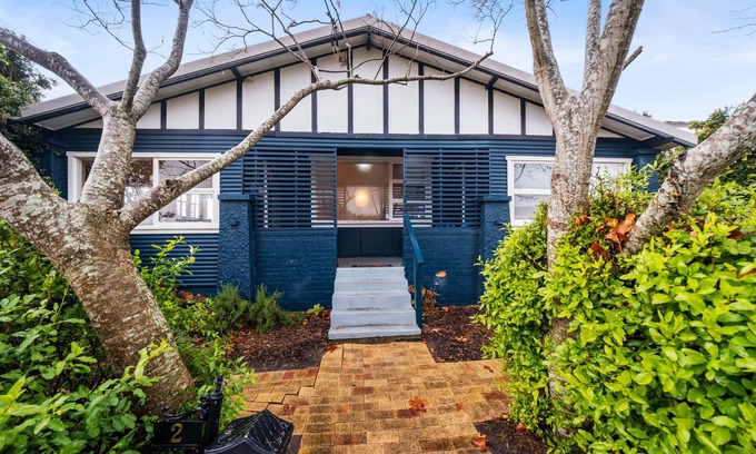 Long Jetty Casa | The Lake Escape Cottage