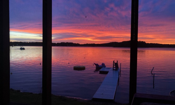Delton Casa | The Lake Hideaway: un mundo lejos de tus preocupaciones