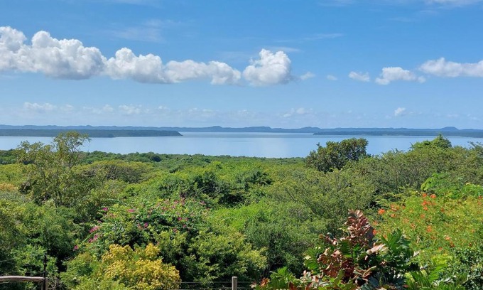 Hluhluwe Villa | The Lake House