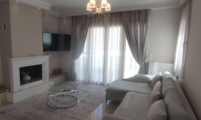 Ioannina Casa | The Lake's Pearl.relax in lux Property.beautiful View.lake,mountains,swim Pool