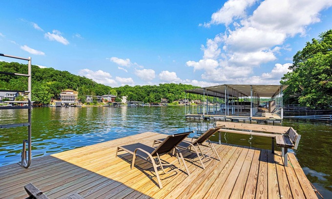 Camdenton Casa | The Lake Shack – Waterfront Life