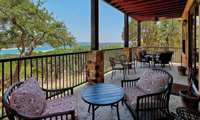 Jonestown Casa | Lake Travis Hilltop Hideaway