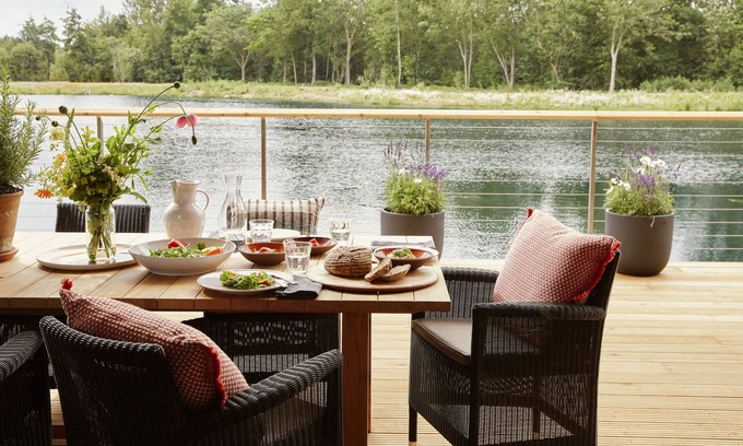 Lechlade Apartamento | The Lakes by YOO, Hawthorn Lakeside Apartment - free access into onsite Spa