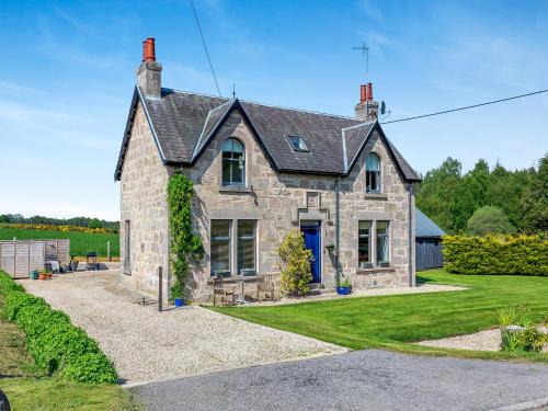 Forres Casa | The Laurels