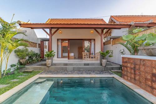 Beraban Villa | The Lavana Roemah Juwet Nyanyi Beach