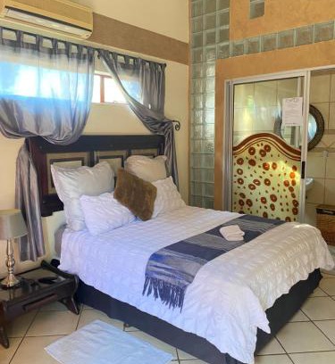 Phalaborwa Apartamento | The lavender room