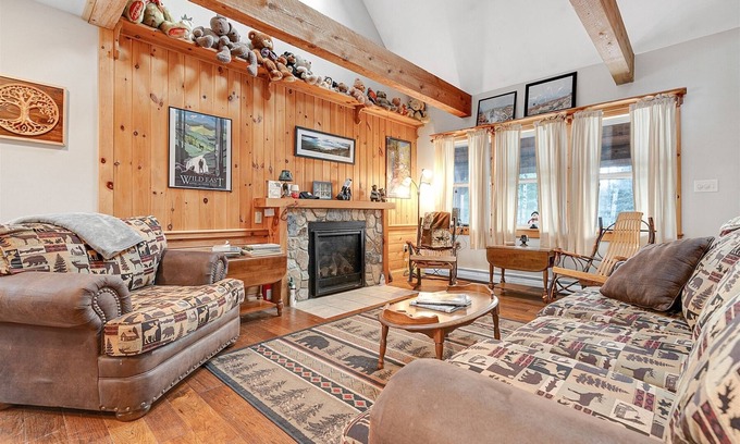 Sunday River Area Casa | The Lazy Bear | 2 Bed, 2 Bath