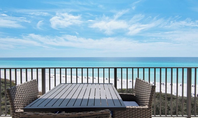 Seagrove Beach Condominio | The Legacy Condominium