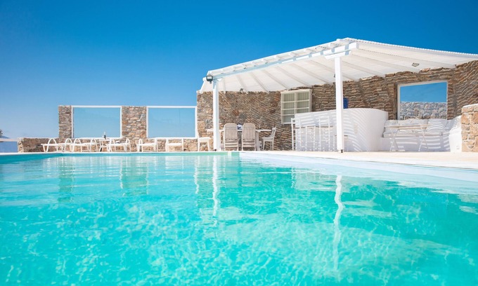 Fanari Villa | Apartamento en villa, con impresionantes vistas al mar.