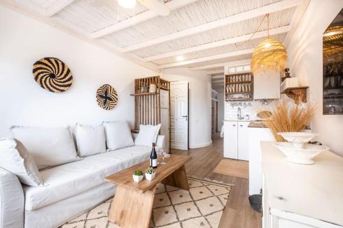 Poris de Abona Apartamento | The Lighthouse by the Sea & Wifi