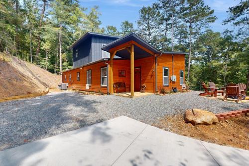 Ellijay Casa | The Lighthouse
