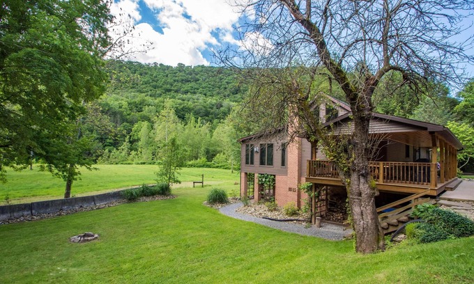 Bodines Casa | The Lingerlong Lodge