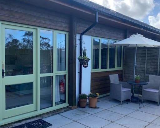 Hele Casa | The Linhay at Hewish Mill