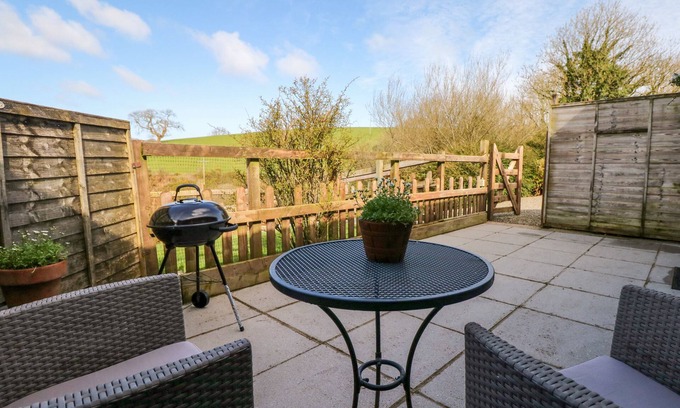 Hele Cabaña | THE LINHAY, pet friendly, character holiday cottage in West Down