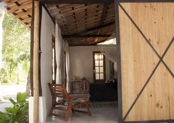 Santa Cruz Cabralia Casa | The Lion Cottage- Charming Studios