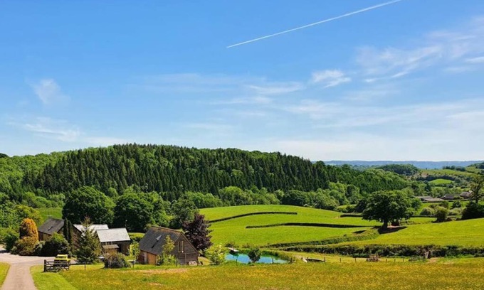 Abergavenny Casa | The Little Bothy - Holiday Cottage in the heart of Monmouthshire